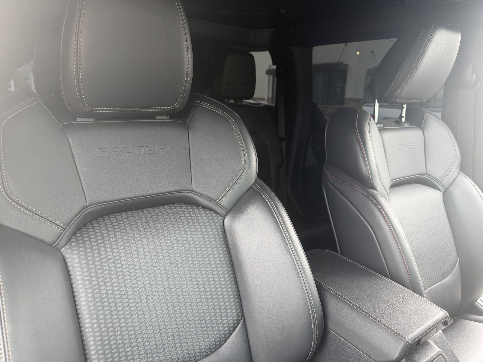 Used 2024 Ford Bronco Raptor AWD/4WD image 14