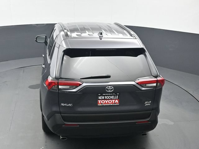 Used 2025 Toyota RAV4 XLE w/ Convenience Package AWD/4WD image 43