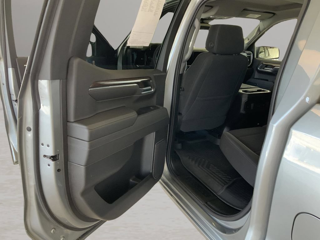 Used 2023 Chevrolet Silverado 1500 RST AWD/4WD image 25