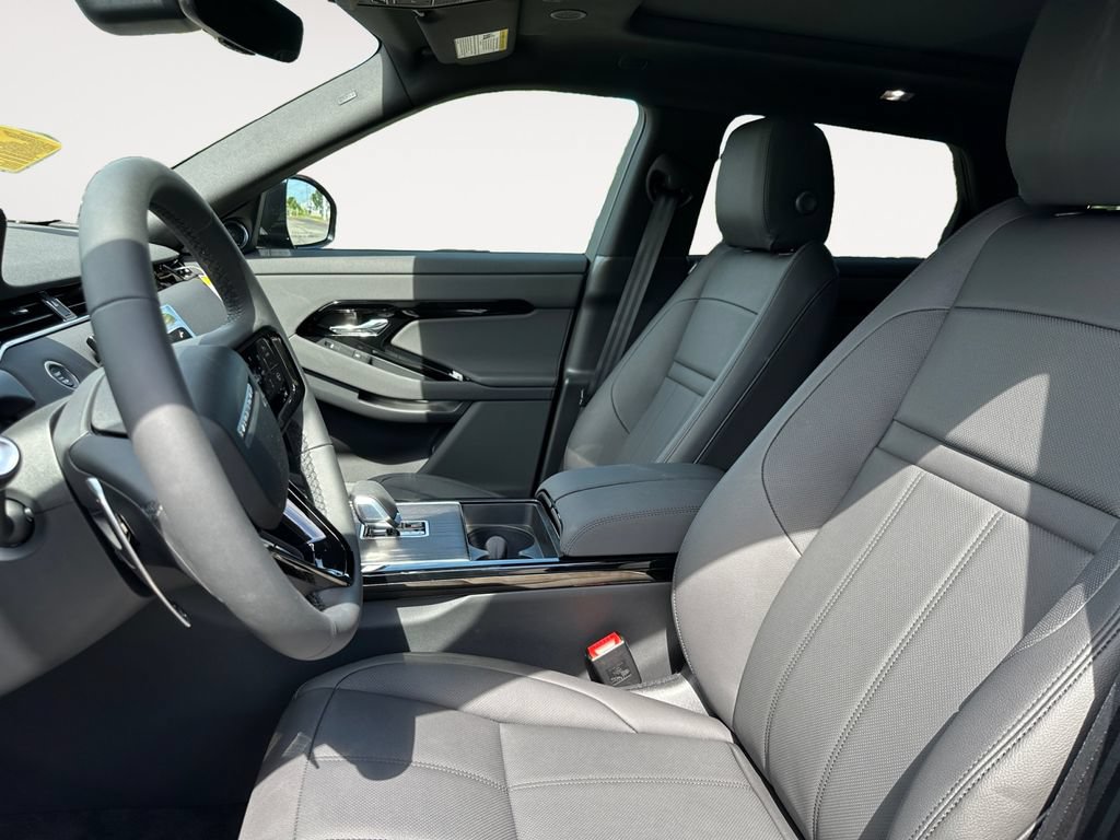 New 2026 Land Rover Range Rover Evoque S AWD/4WD image 9