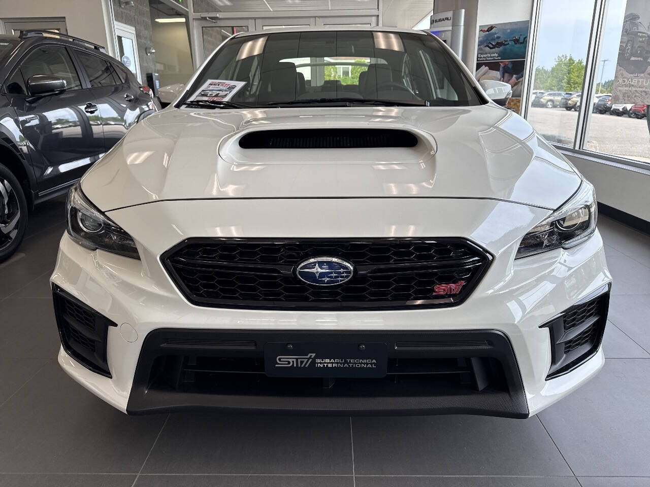 Used 2020 Subaru WRX STI Limited AWD/4WD image 2