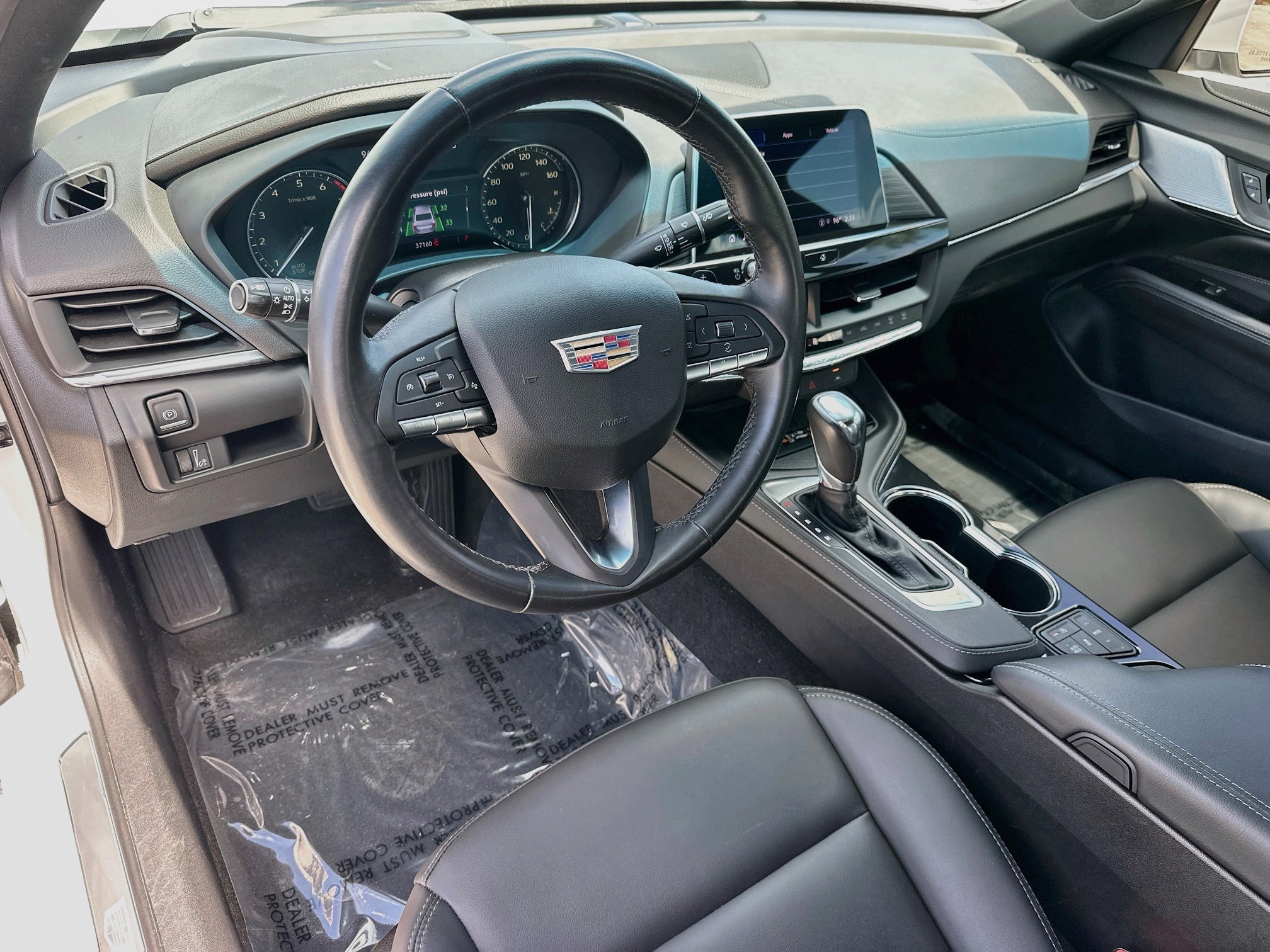 Used 2023 Cadillac CT4 Luxury w/ Sun And Sound Package RWD image 9