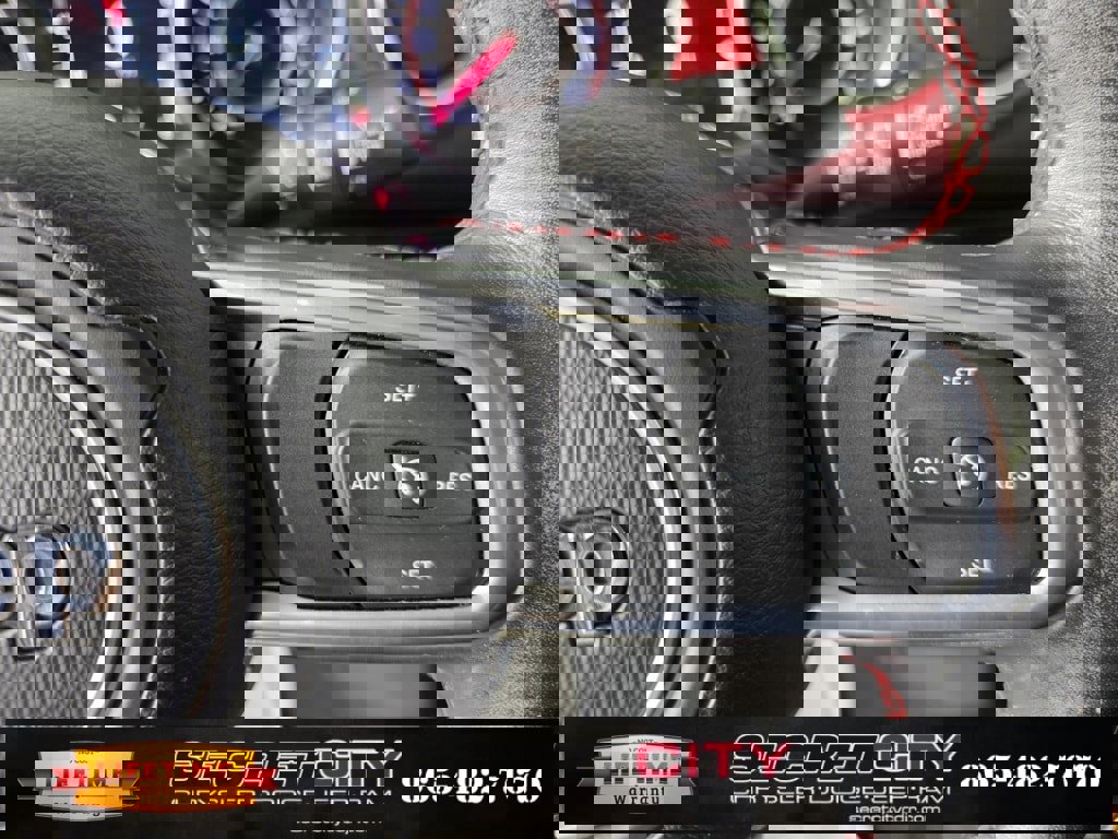 Used 2022 Jeep Wrangler Unlimited Rubicon w/ Dual Top Group image 16