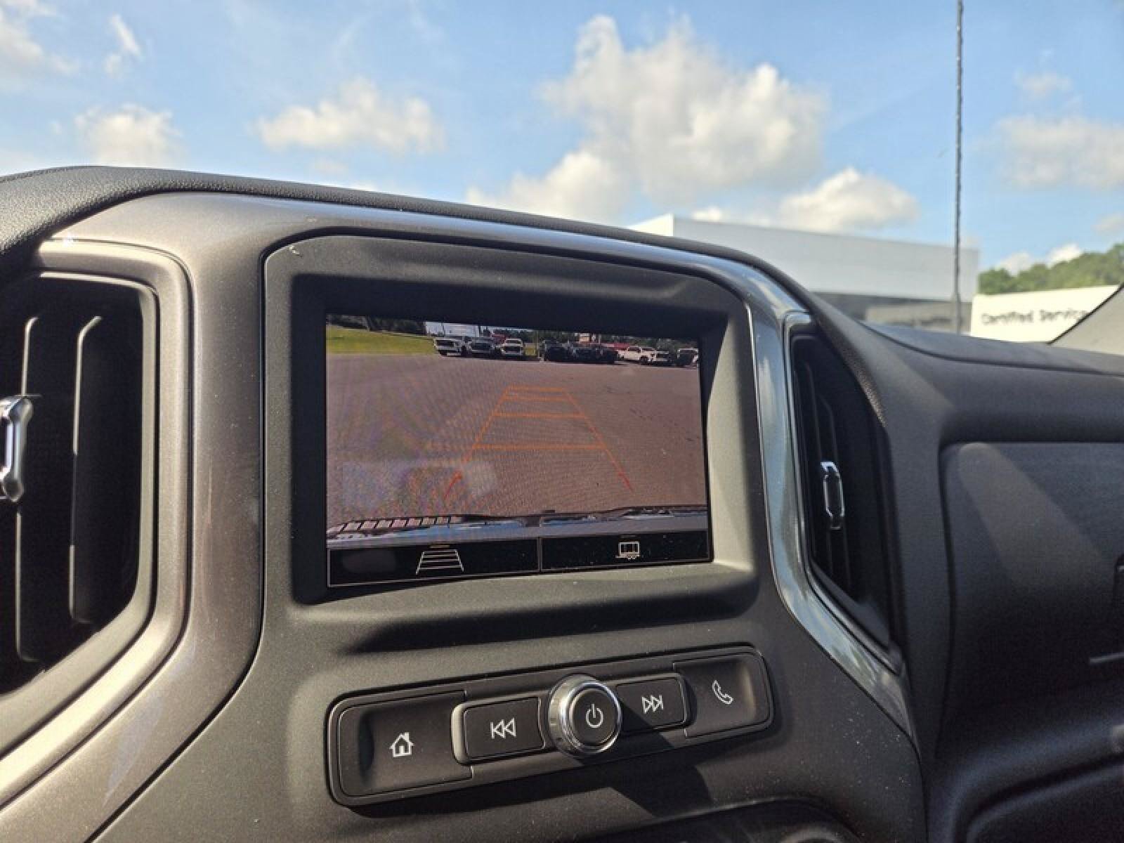 New 2026 GMC Sierra 2500 Pro w/ 1SA Pro Safety Plus Package AWD/4WD image 14