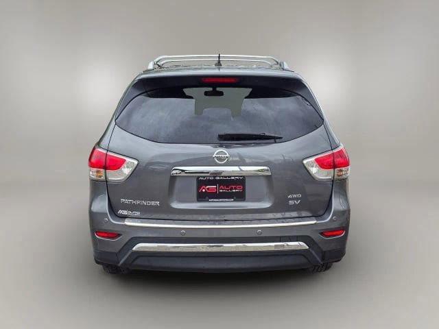Used 2016 Nissan Pathfinder SV AWD/4WD image 6