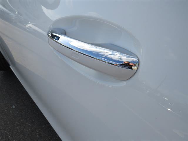 Used 2025 Mercedes-Benz C 300 4MATIC Sedan image 25