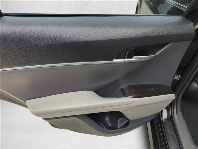 Used 2023 Toyota Camry LE FWD image 11