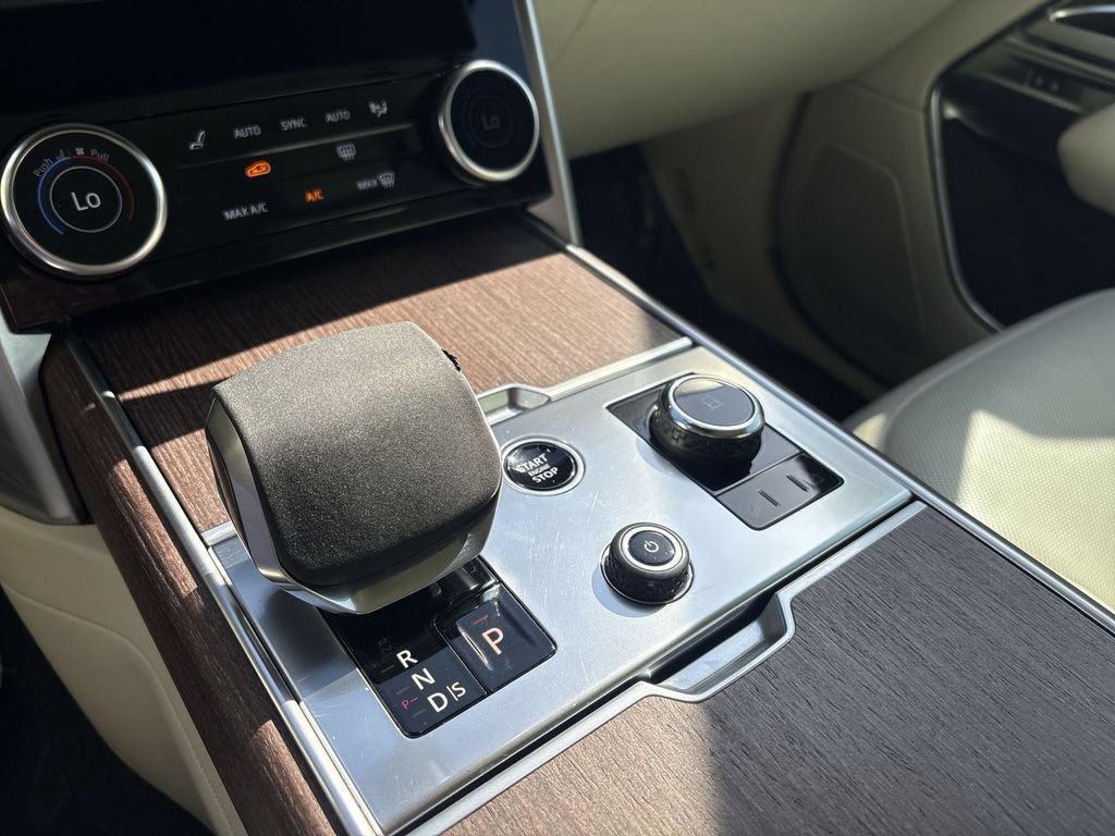 Certified 2023 Land Rover Range Rover SE AWD/4WD image 27
