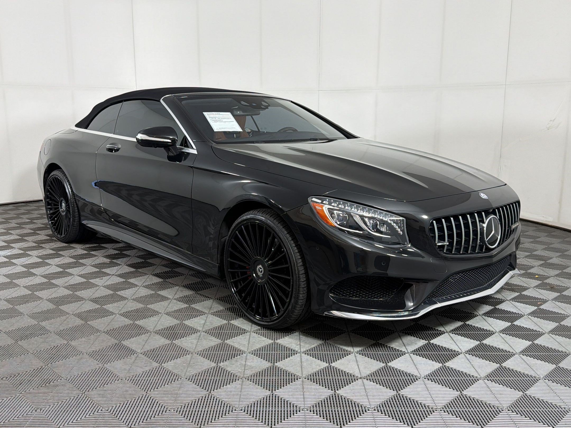 Used 2017 Mercedes-Benz S 550 Cabriolet image 7