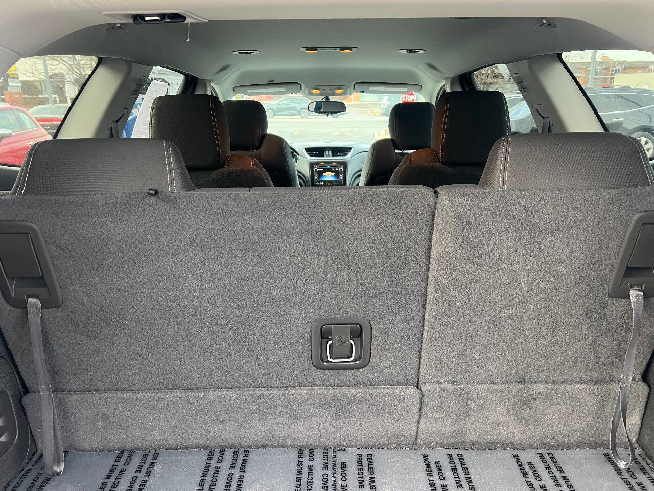Used 2015 Chevrolet Traverse LT image 14