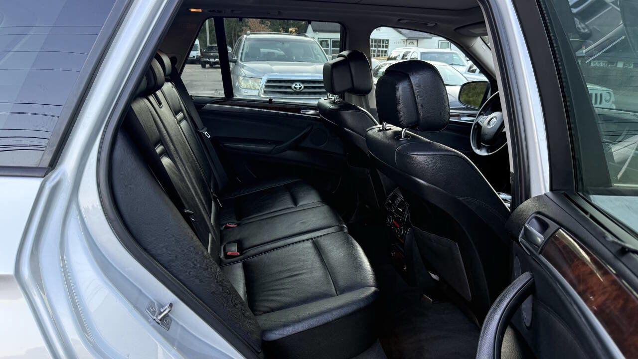Used 2012 BMW X5 xDrive35i image 16