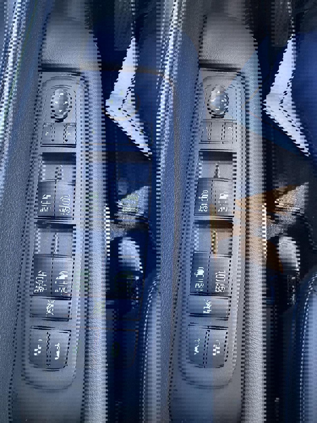 New 2026 Chrysler Pacifica Select image 11