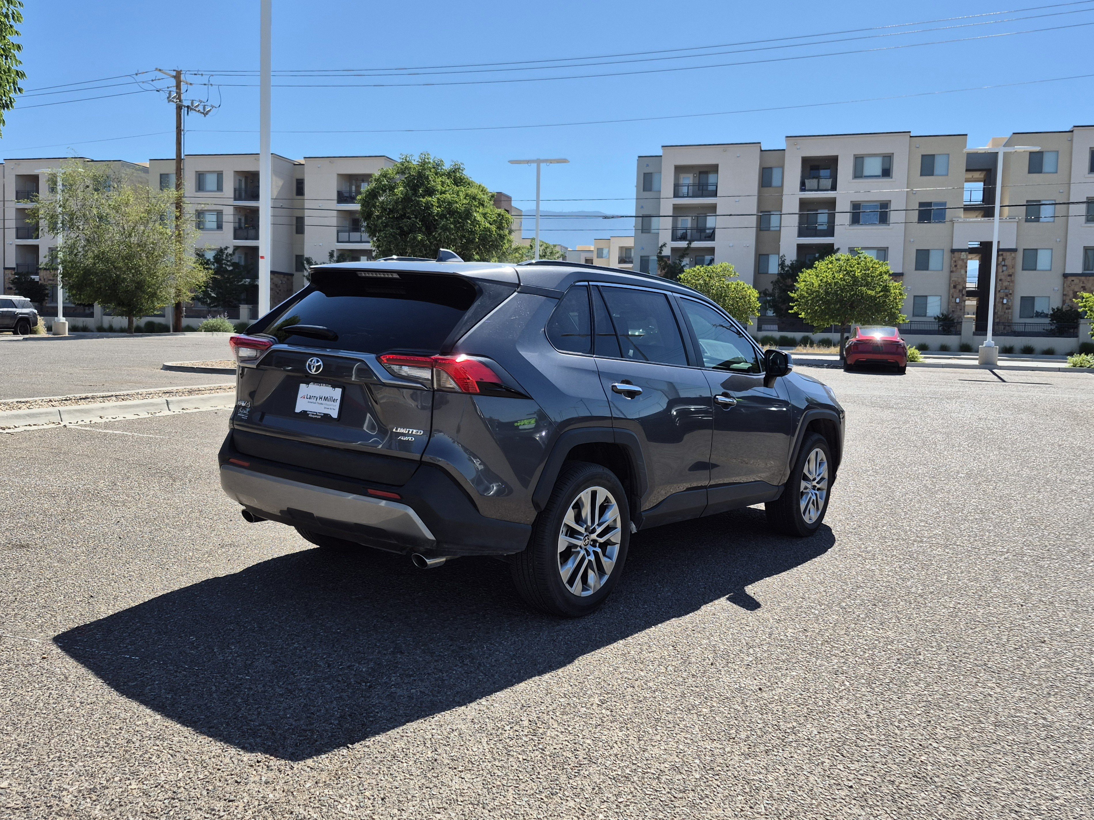 Certified 2023 Toyota RAV4 Limited AWD/4WD image 5