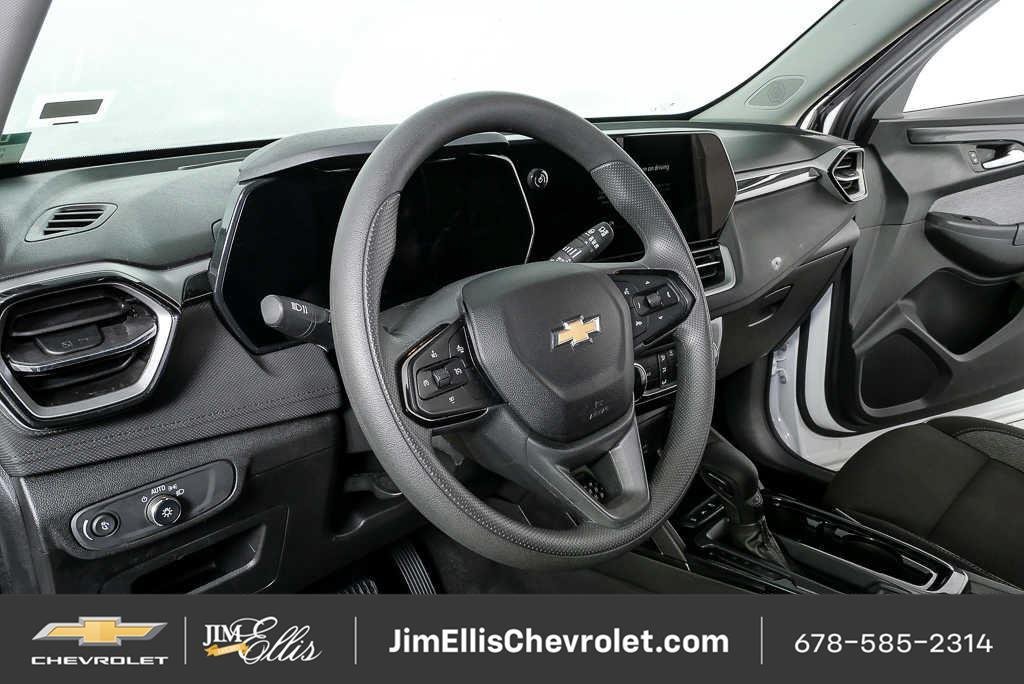 Certified 2025 Chevrolet TrailBlazer LT AWD/4WD image 4