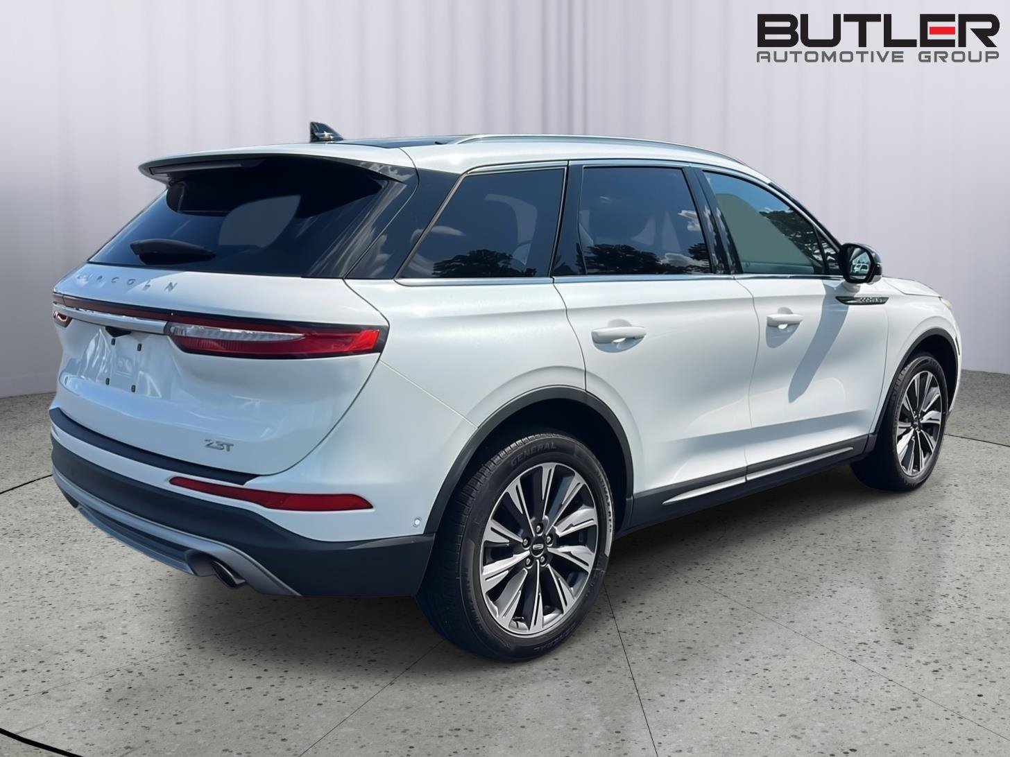Used 2020 Lincoln Corsair Reserve w/ Equipment Group 201A AWD/4WD image 5