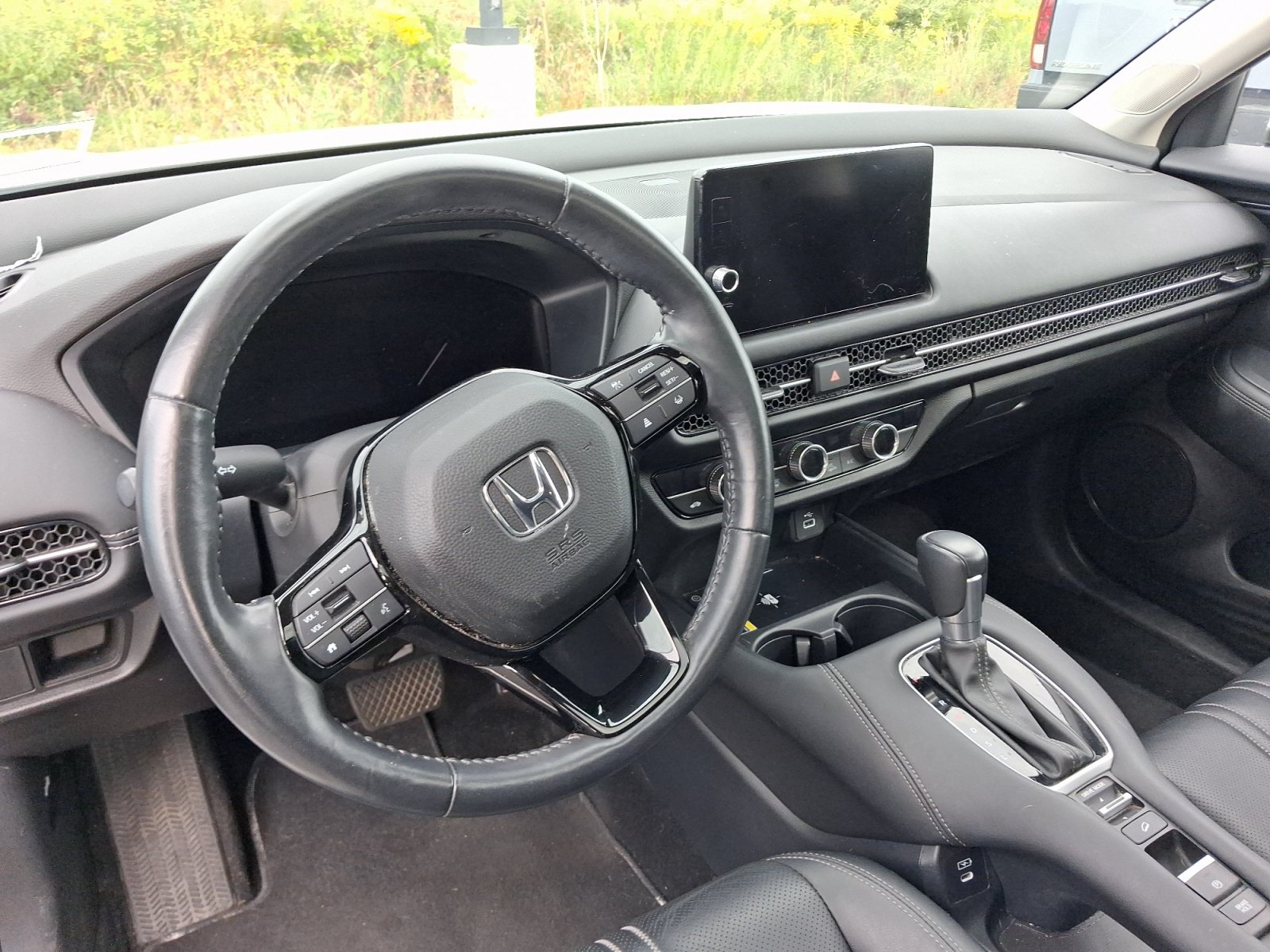 Used 2024 Honda HR-V EX-L image 4