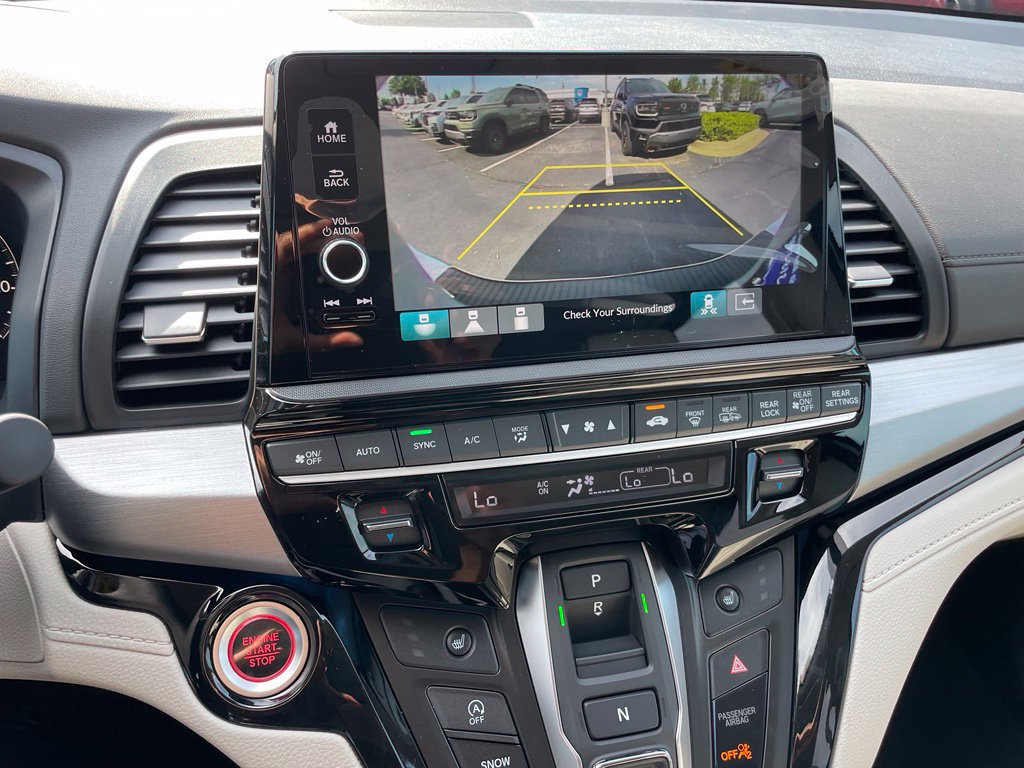 New 2027 Honda Odyssey Touring image 17