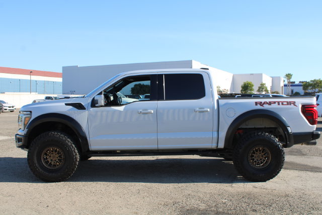 Used 2025 Ford F150 Raptor AWD/4WD image 7