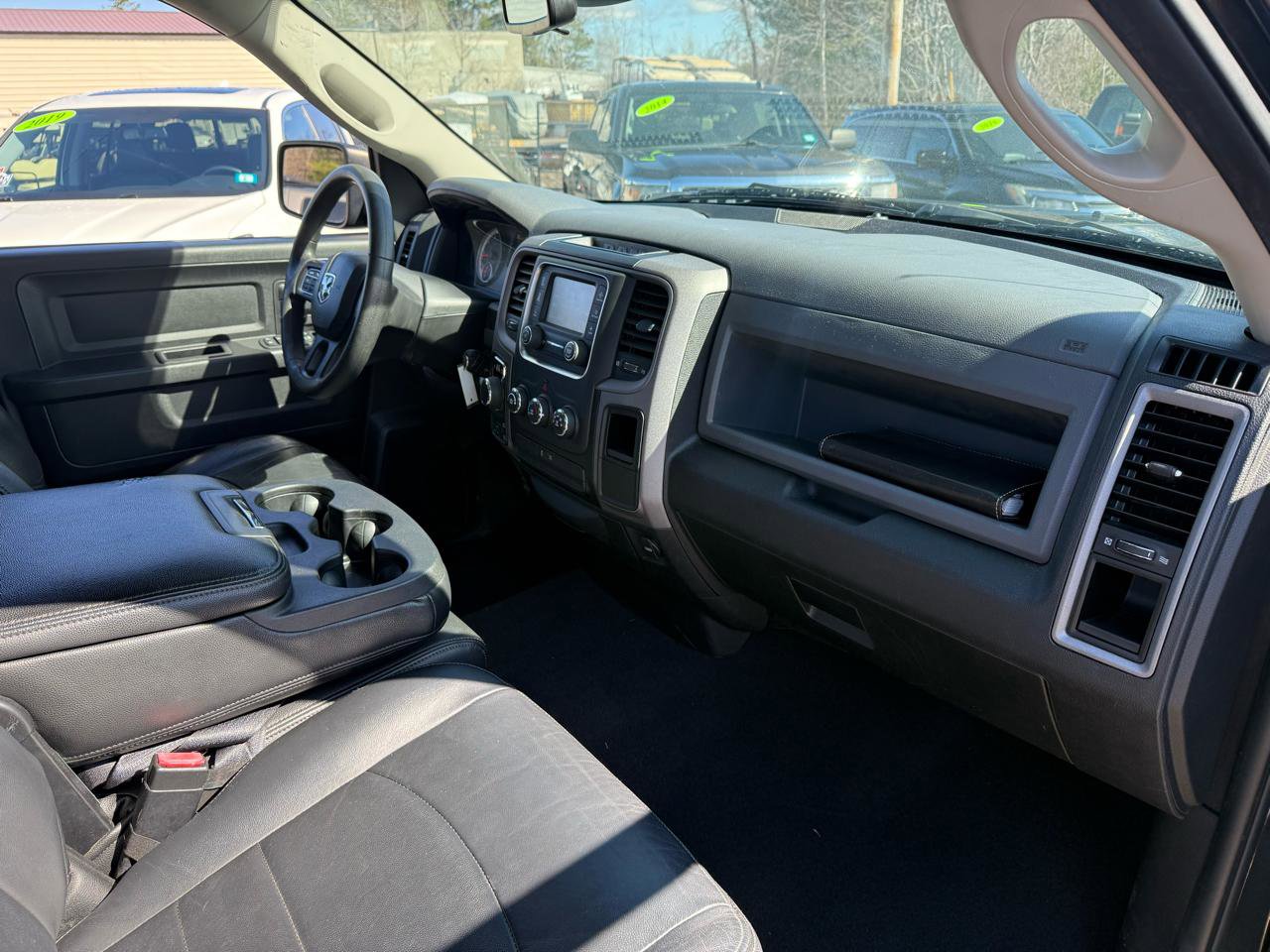 Used 2016 RAM 1500 Express w/ Black Ram 1500 Express Group image 18