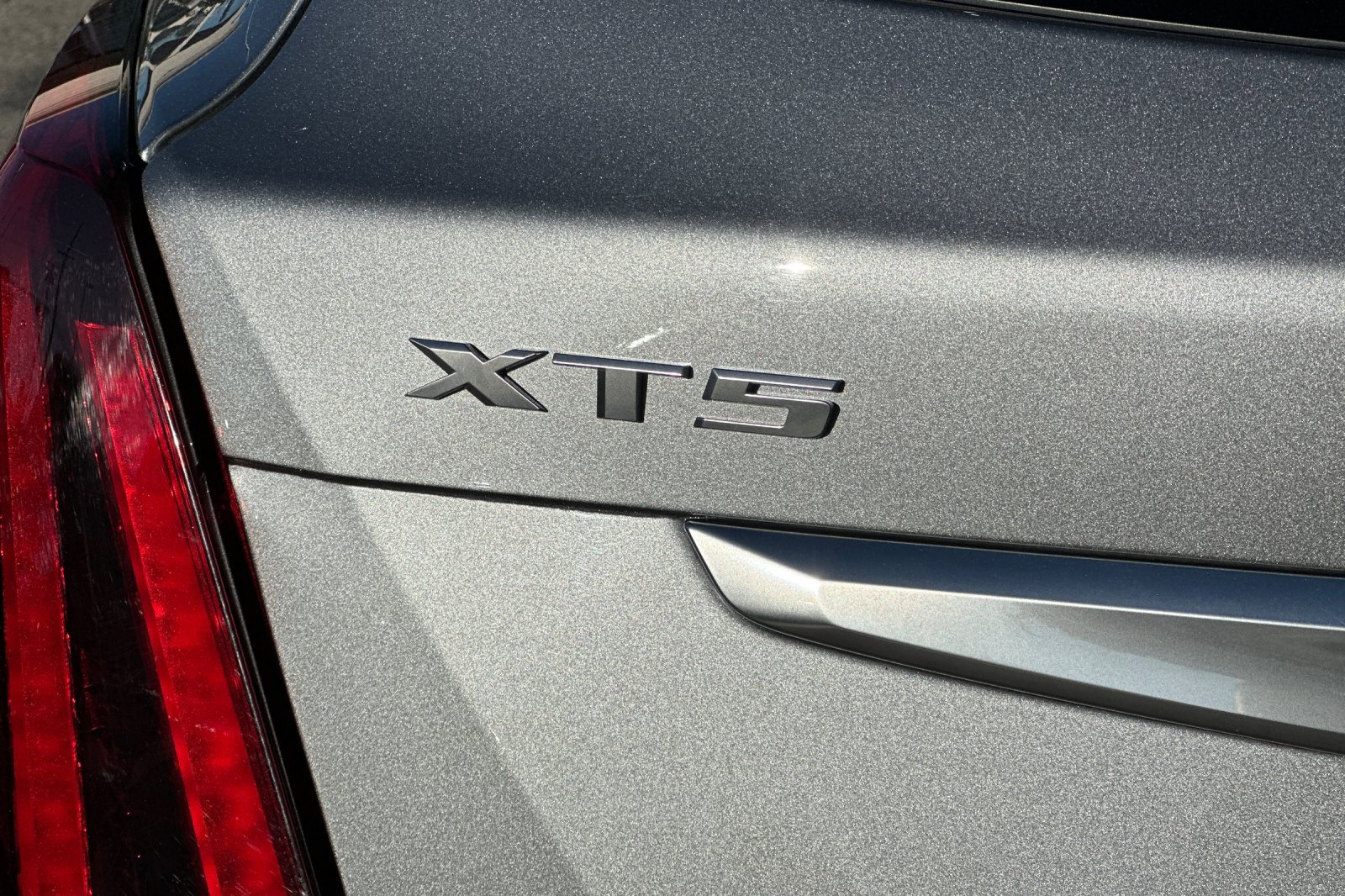 Used 2025 Cadillac XT5 Premium Luxury image 39