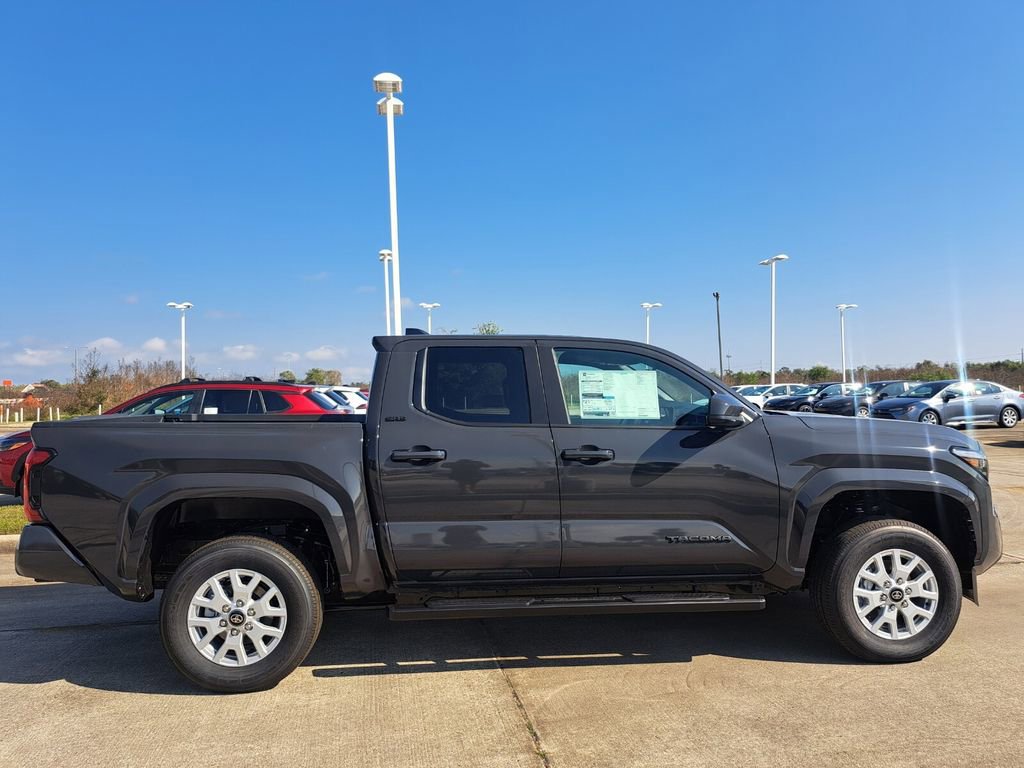 New 2025 Toyota Tacoma SR5 image 4