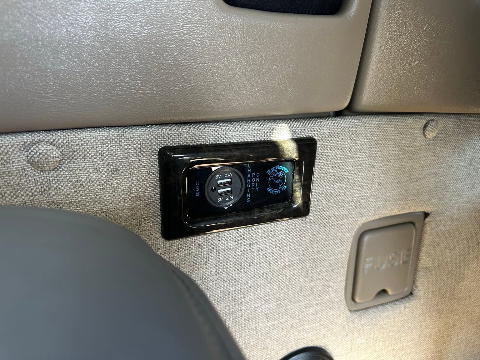 Used 2021 Chevrolet Express 2500 LS w/ Enhanced Convenience Package image 43