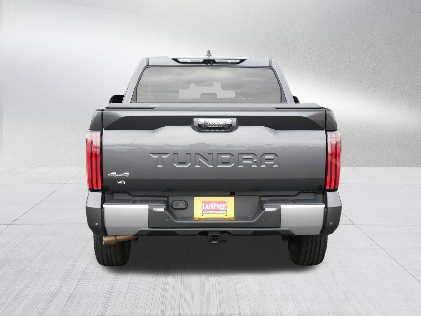 Used 2024 Toyota Tundra Limited AWD/4WD image 6