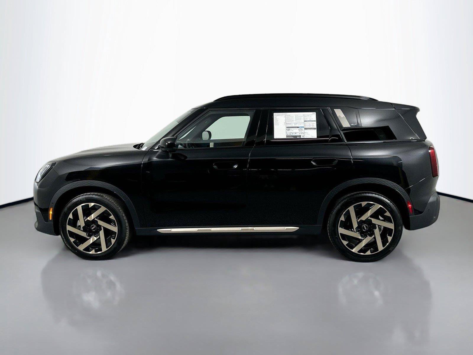 Used 2025 MINI Cooper Countryman S w/ Comfort Package Max AWD/4WD image 8