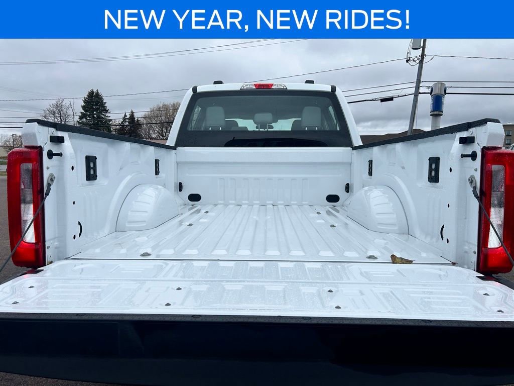New 2026 Ford F250 XL w/ XL Chrome Package image 36