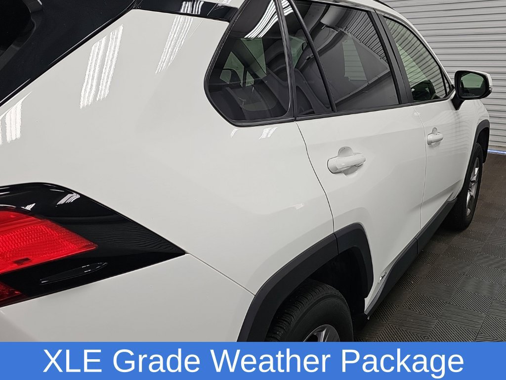 Used 2023 Toyota RAV4 XLE w/ Convenience Package AWD/4WD image 10