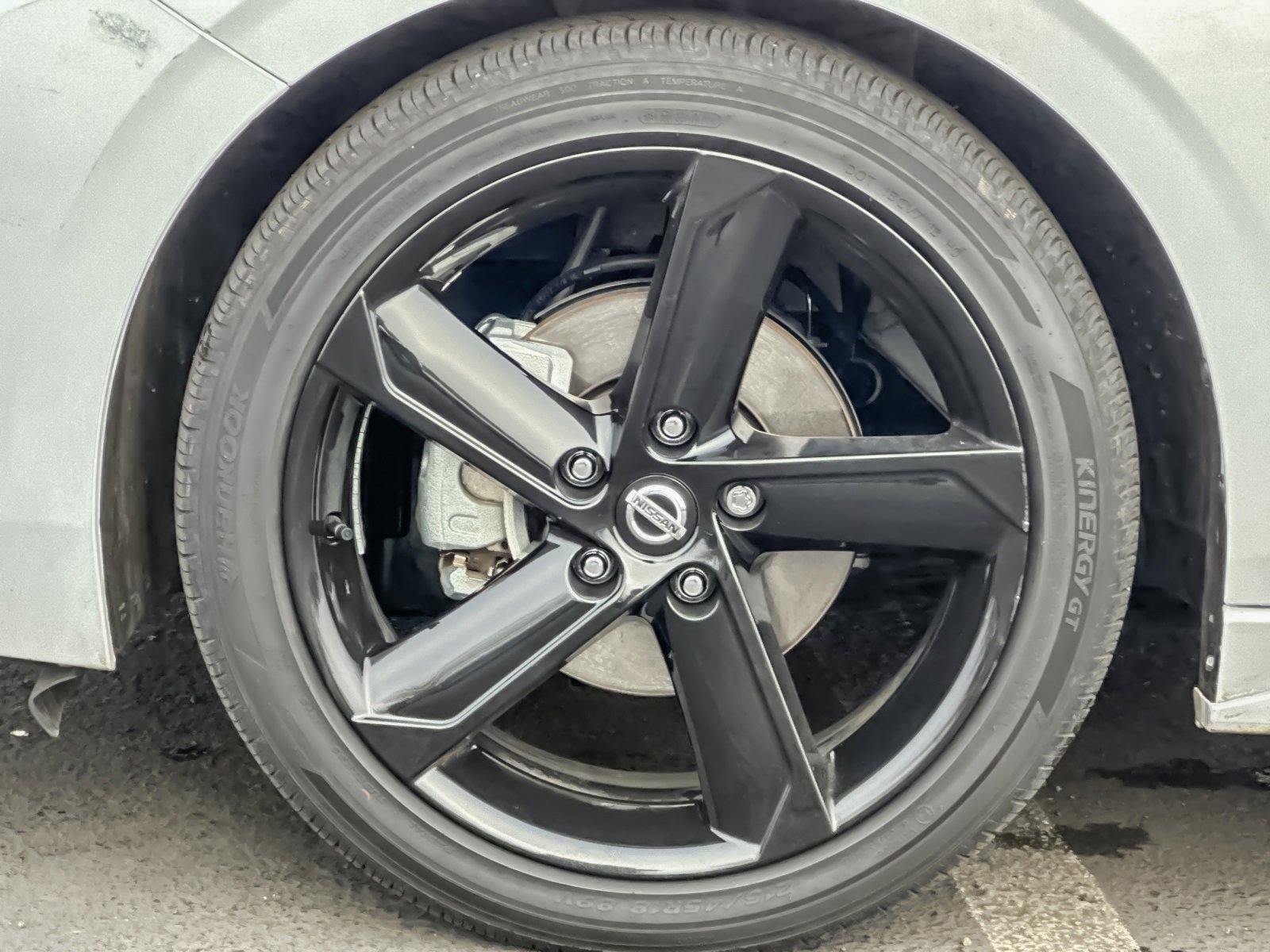 Used 2023 Nissan Sentra SR w/ Midnight Edition Package image 24