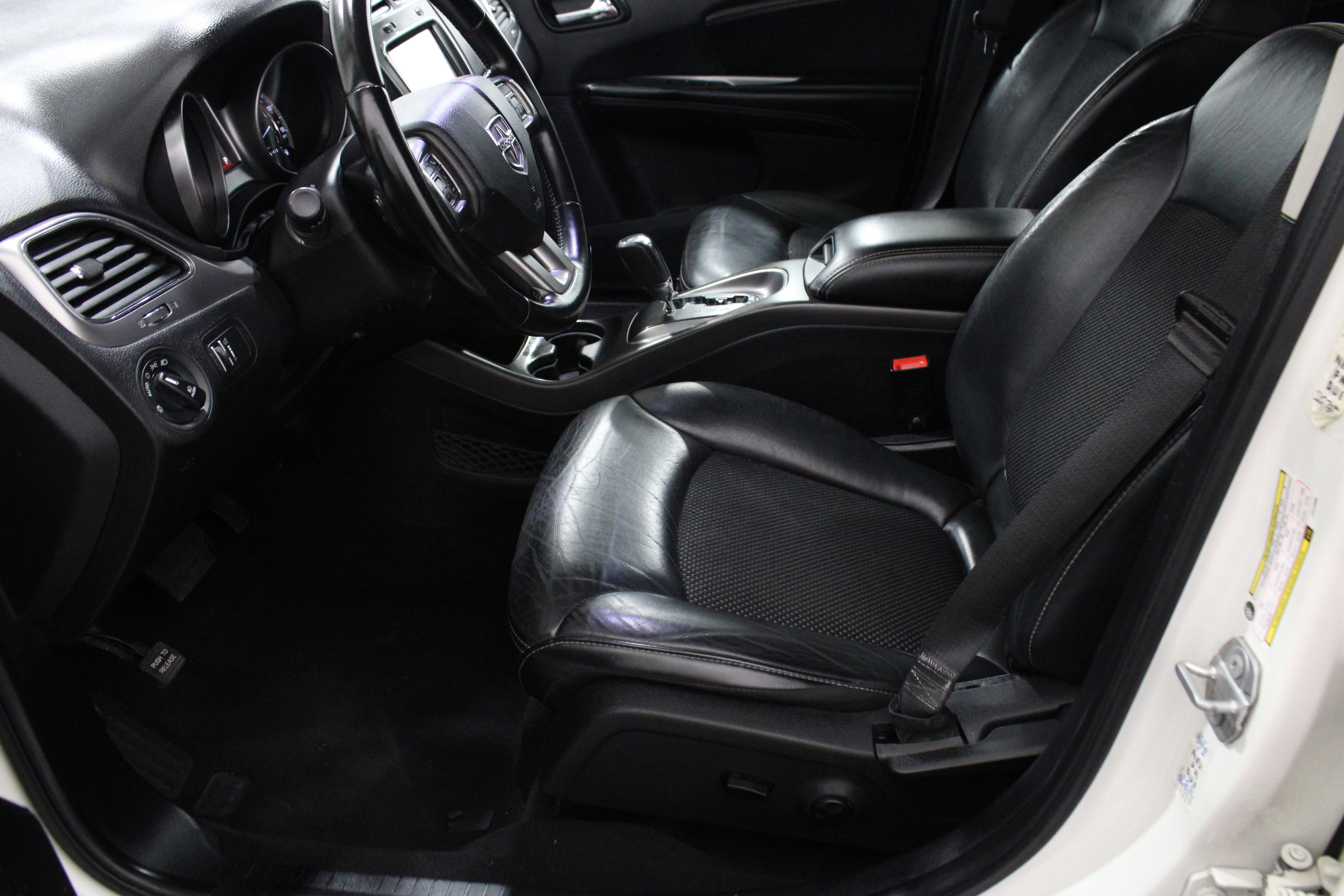 Used 2020 Dodge Journey Crossroad image 6