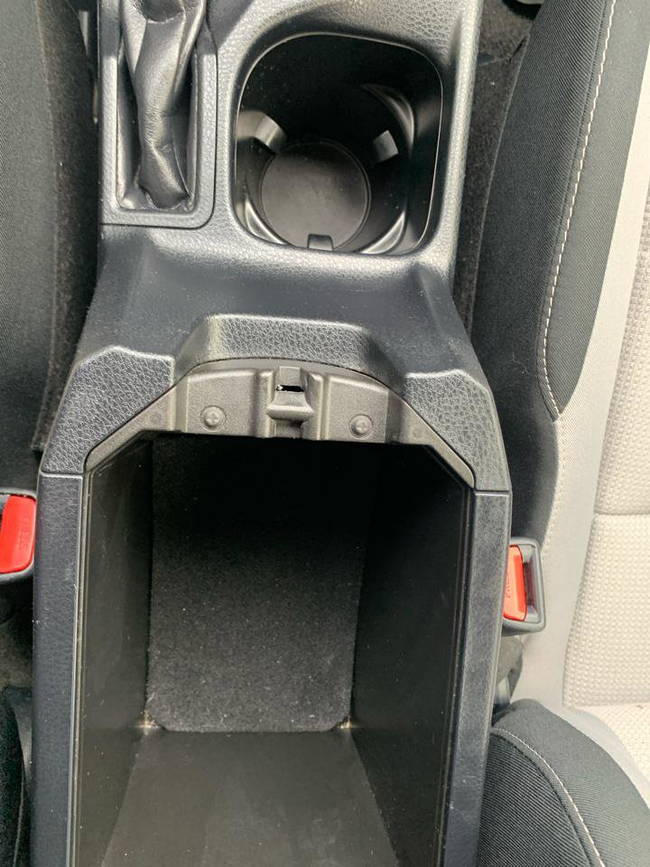 Used 2017 Toyota RAV4 XLE image 16