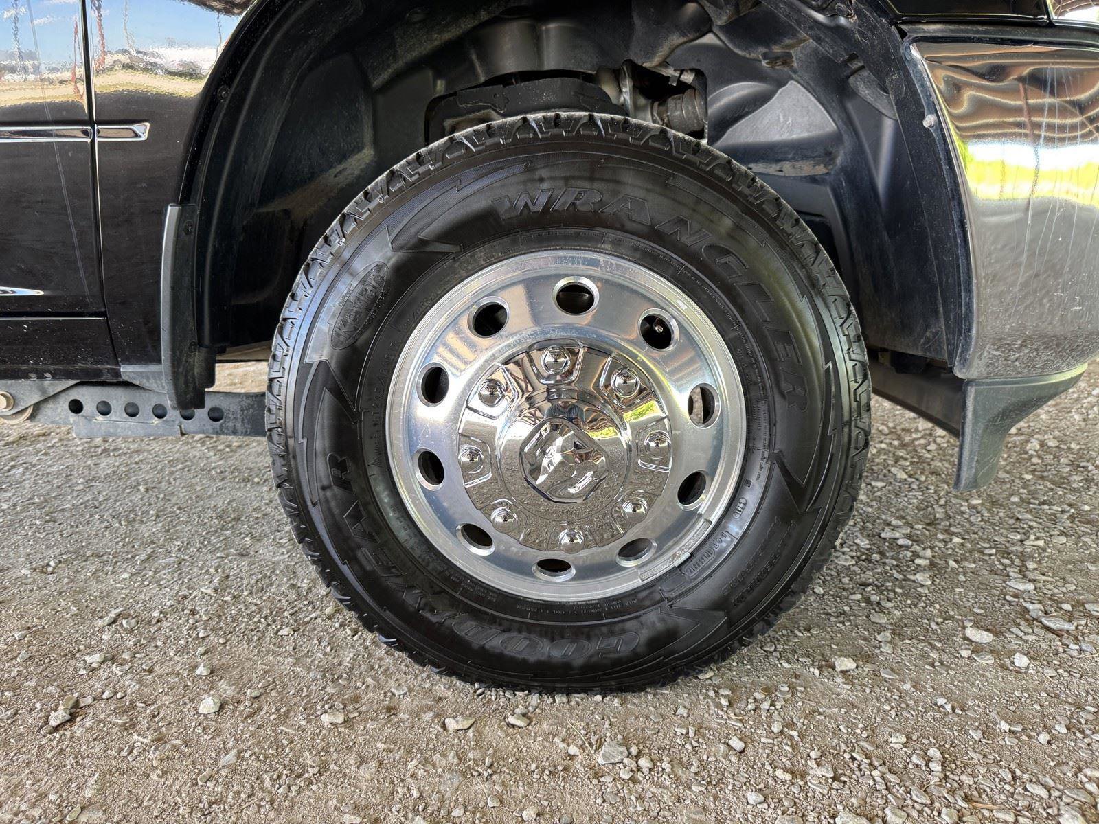 Used 2025 RAM 3500 Big Horn image 45