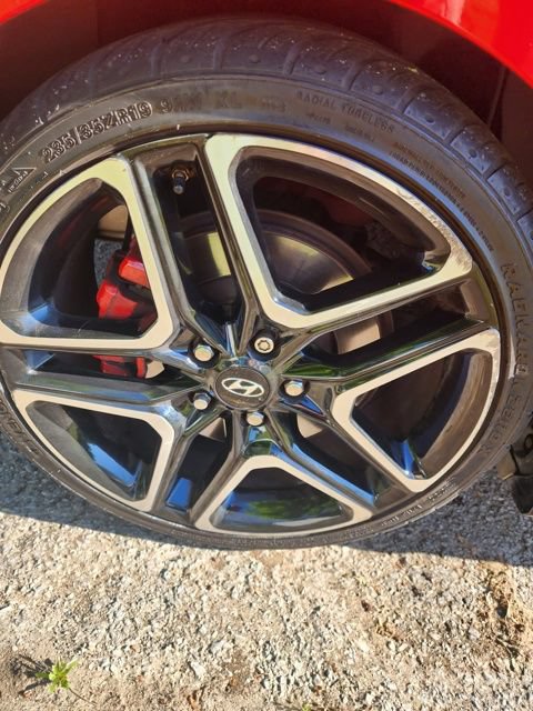 Used 2022 Hyundai Veloster N FWD image 12