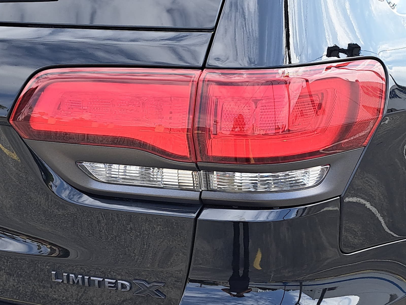Used 2020 Jeep Grand Cherokee Limited X AWD/4WD image 39