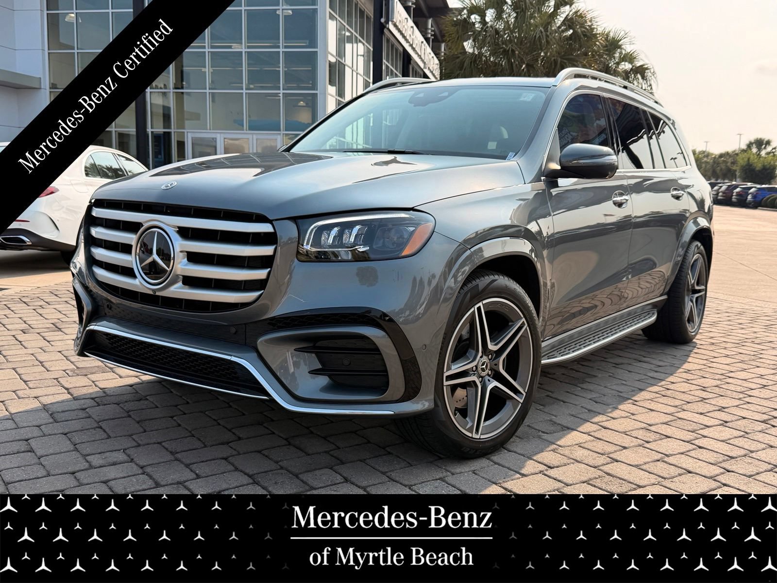 Certified 2026 Mercedes-Benz GLS 450 4MATIC image 1