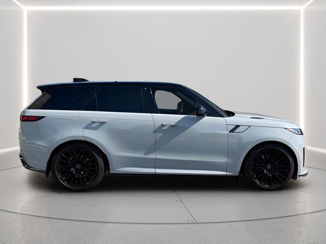 Used 2026 Land Rover Range Rover Sport SV AWD/4WD image 6