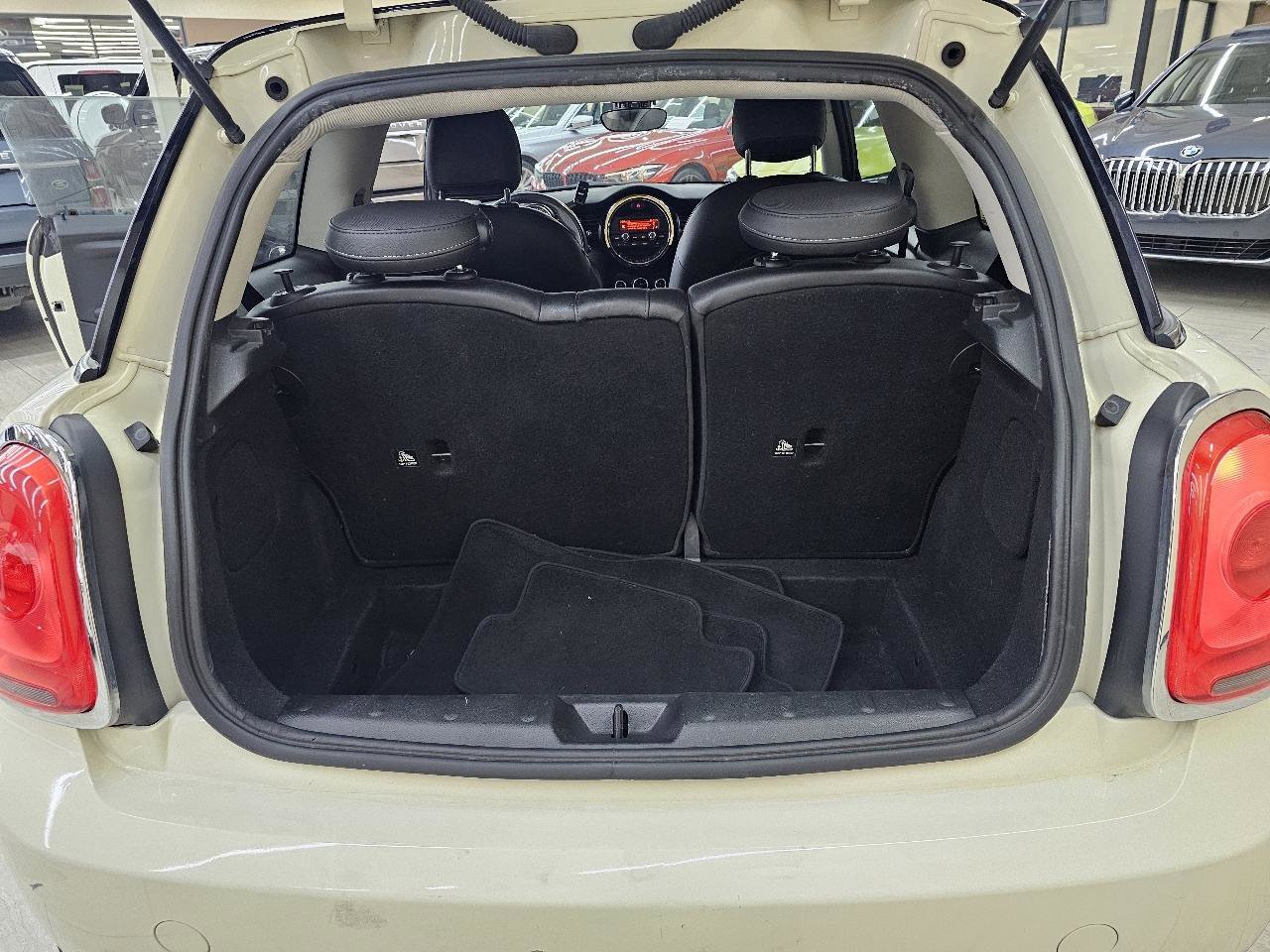 Used 2016 MINI Cooper 2-Door Hardtop image 12