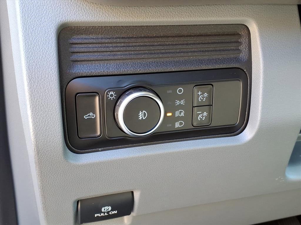 New 2026 Ford F250 XL image 17