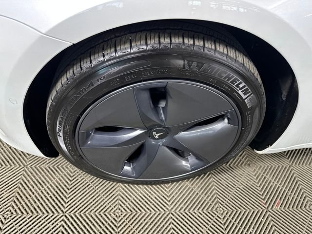 Used 2020 Tesla Model 3 Long Range image 10