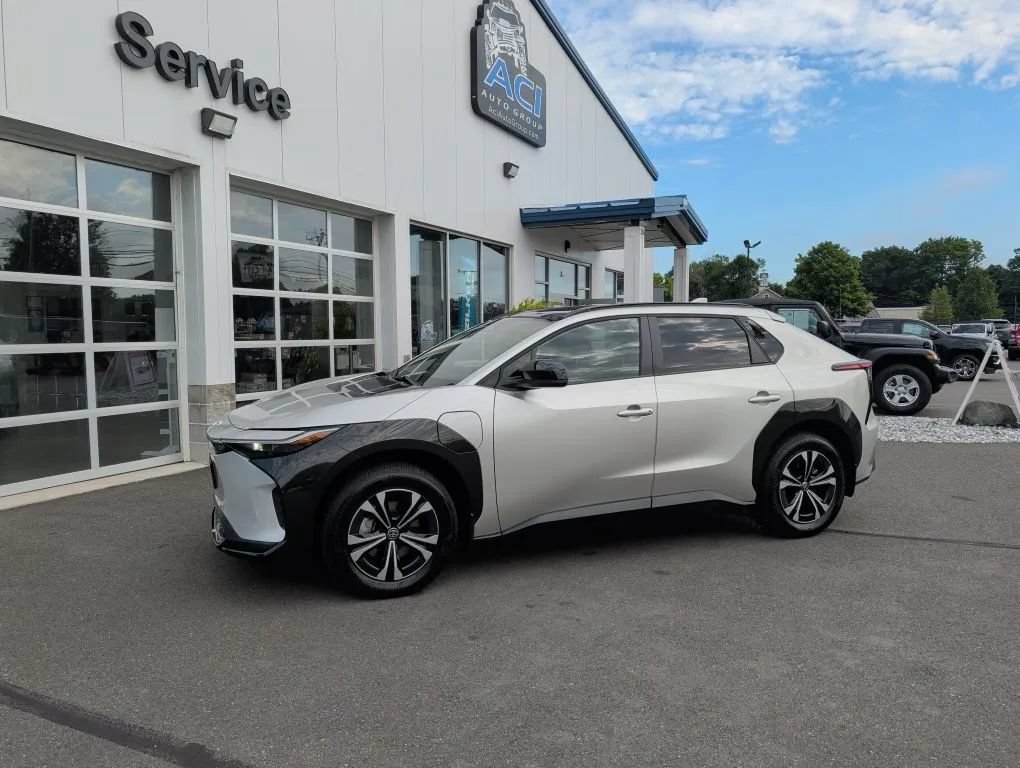 Used 2024 Toyota bZ4X AWD w/ Weather Package