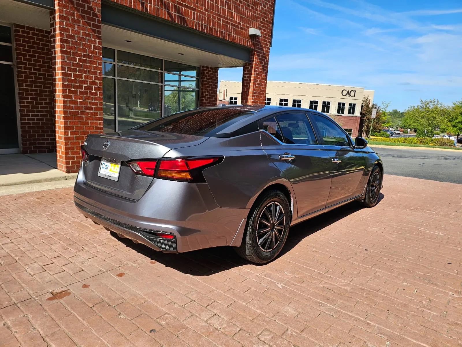 Used 2020 Nissan Altima 2.5 S image 6