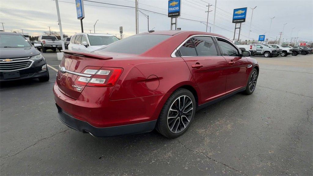 Used 2019 Ford Taurus Limited image 8