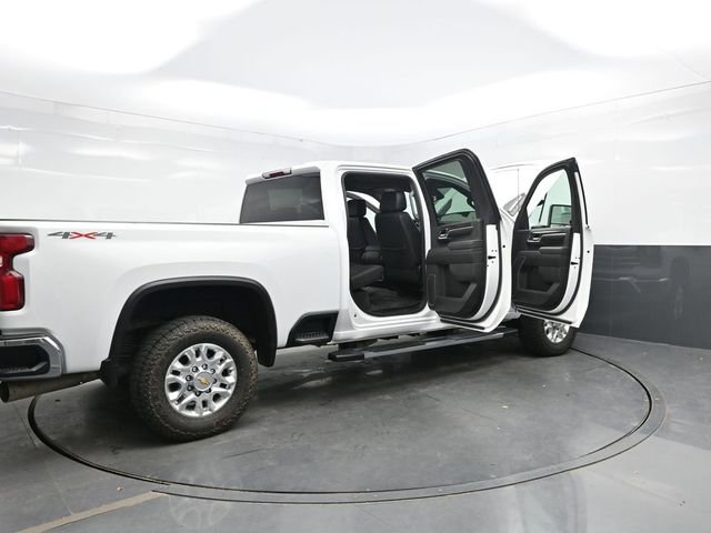 Used 2024 Chevrolet Silverado 2500 LTZ image 45