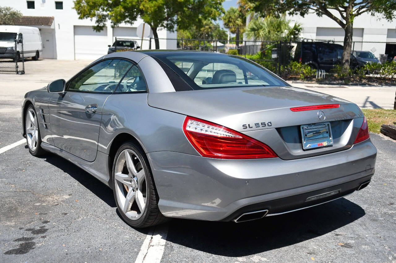 Used 2014 Mercedes-Benz SL 550 image 13