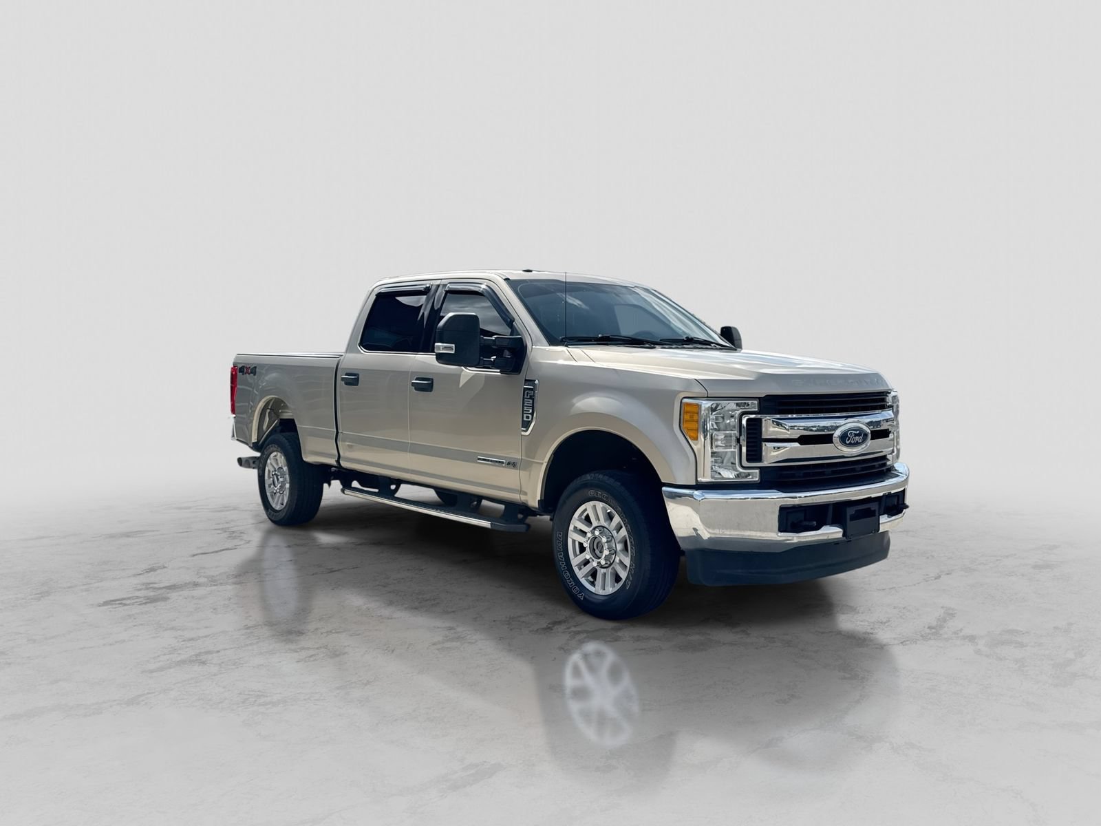Used 2017 Ford F250 XLT AWD/4WD image 10