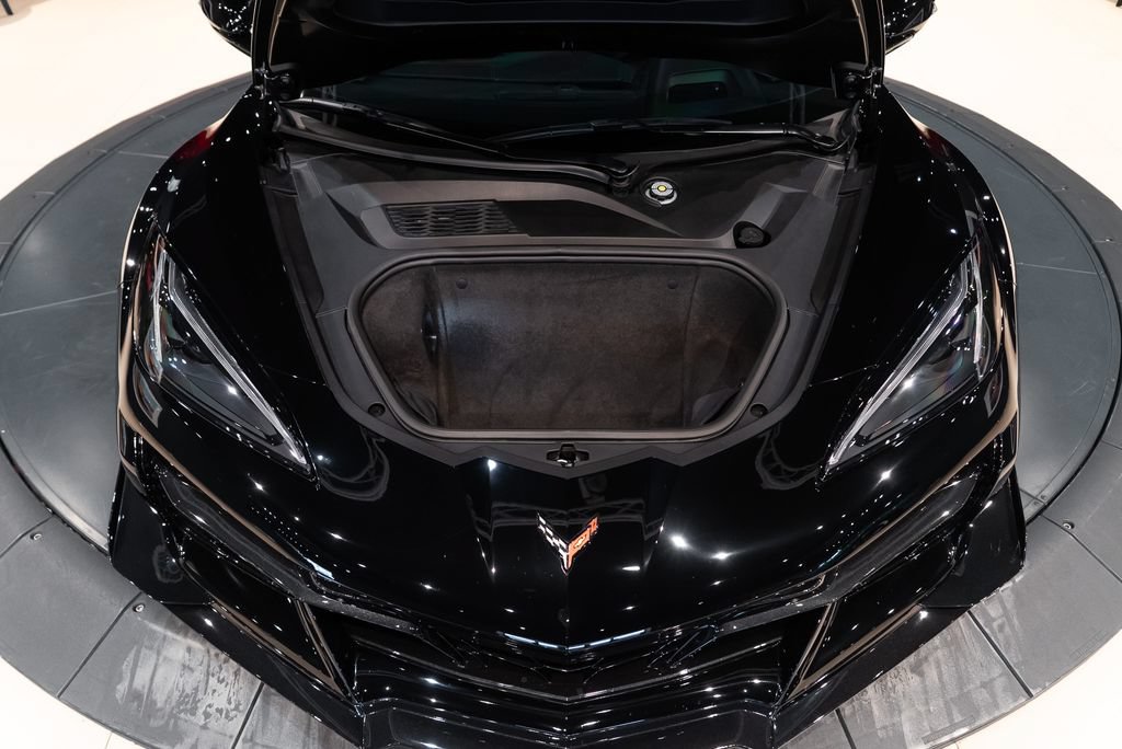 Used 2025 Chevrolet Corvette Z06 w/ Z07 Performance Package RWD image 18