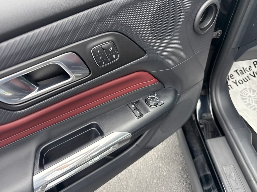 Used 2026 Ford Mustang Premium RWD image 16