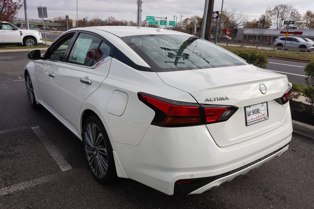 Certified 2025 Nissan Altima 2.5 SL FWD image 8